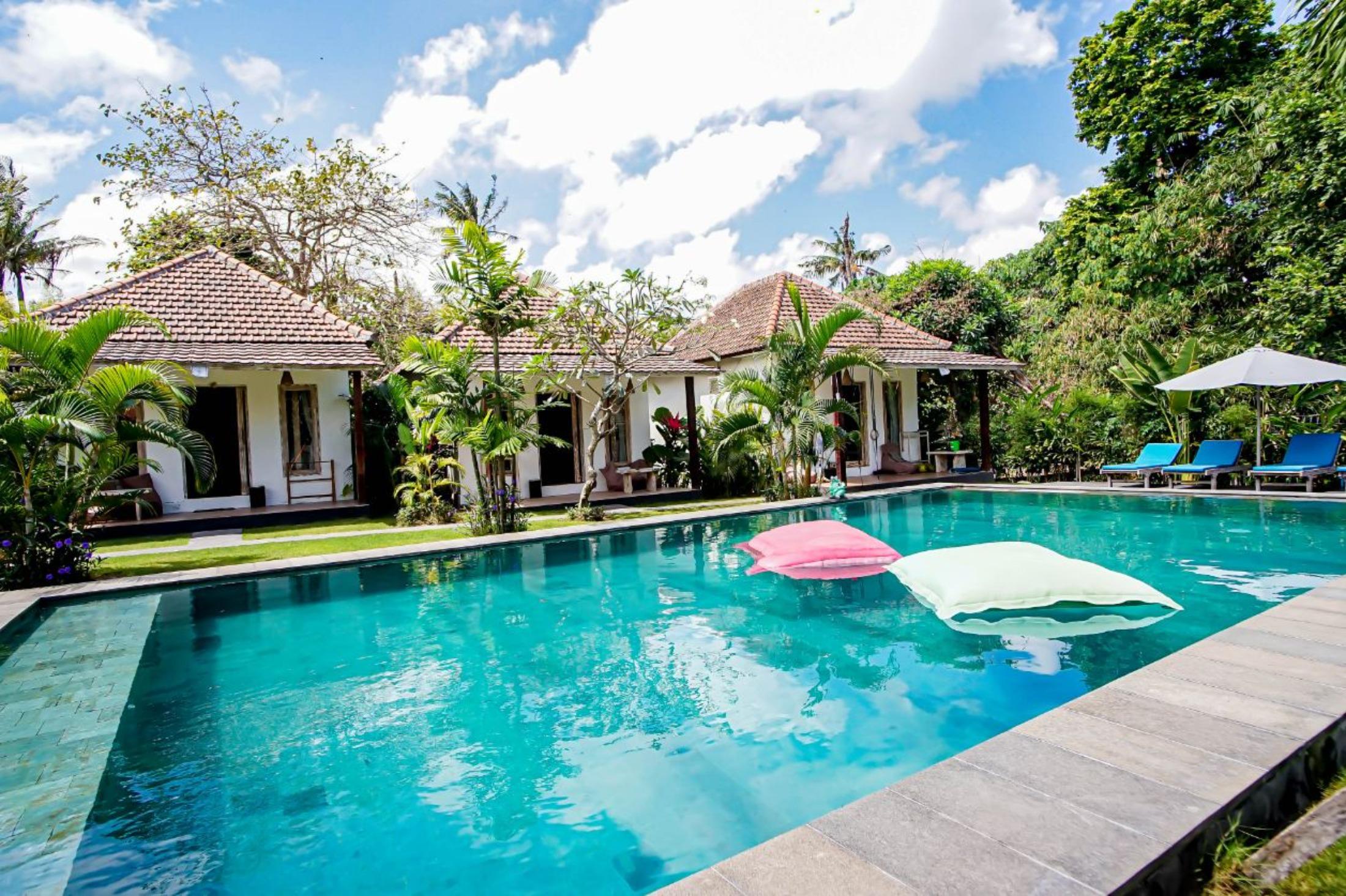 Agung Wiwin Homestay & Restaurant Mengwi Eksteriør bilde