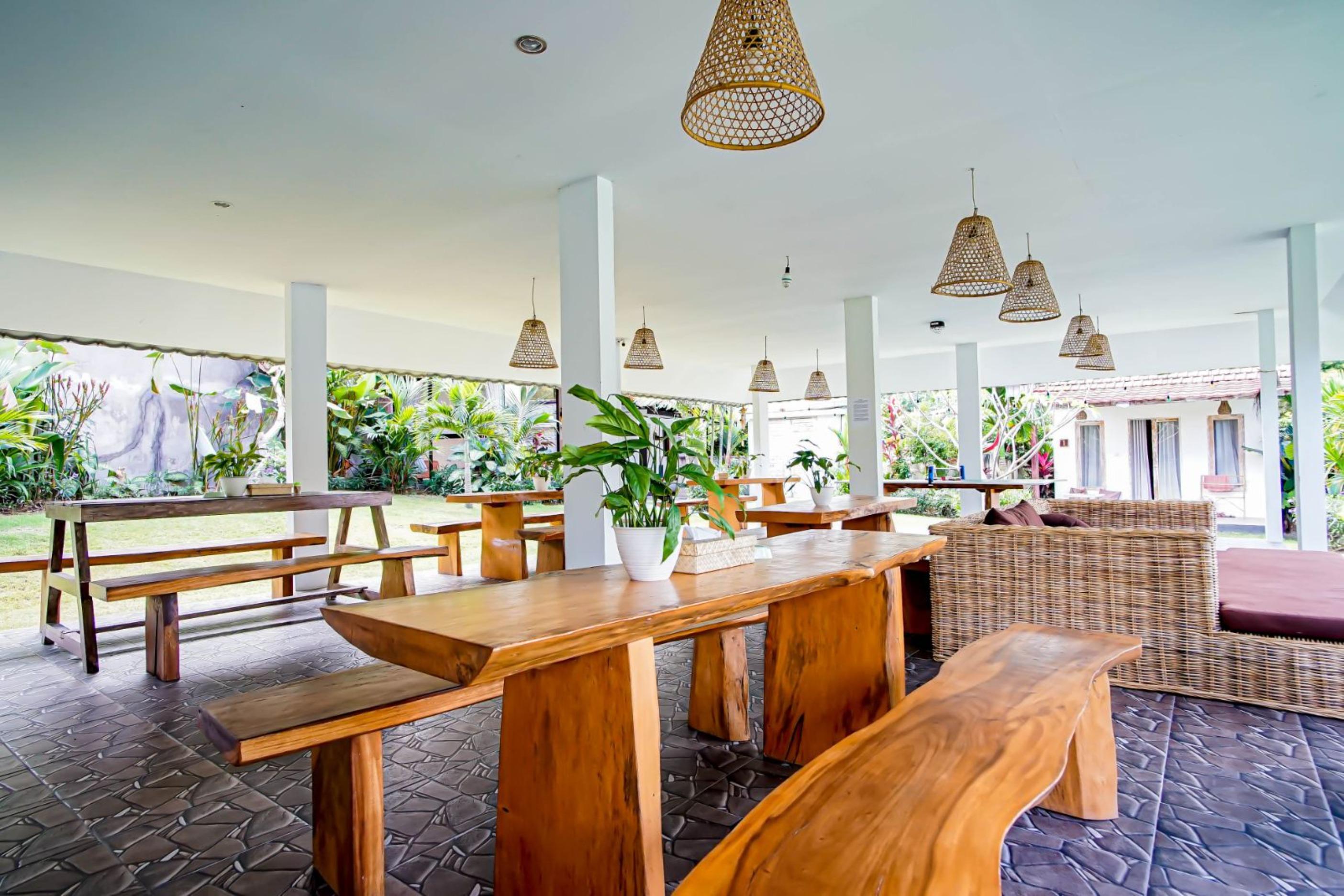 Agung Wiwin Homestay & Restaurant Mengwi Eksteriør bilde