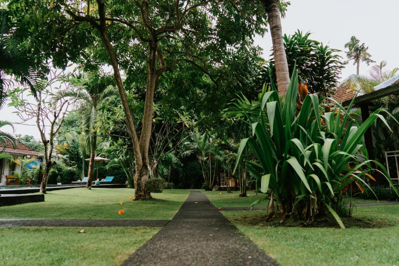 Agung Wiwin Homestay & Restaurant Mengwi Eksteriør bilde